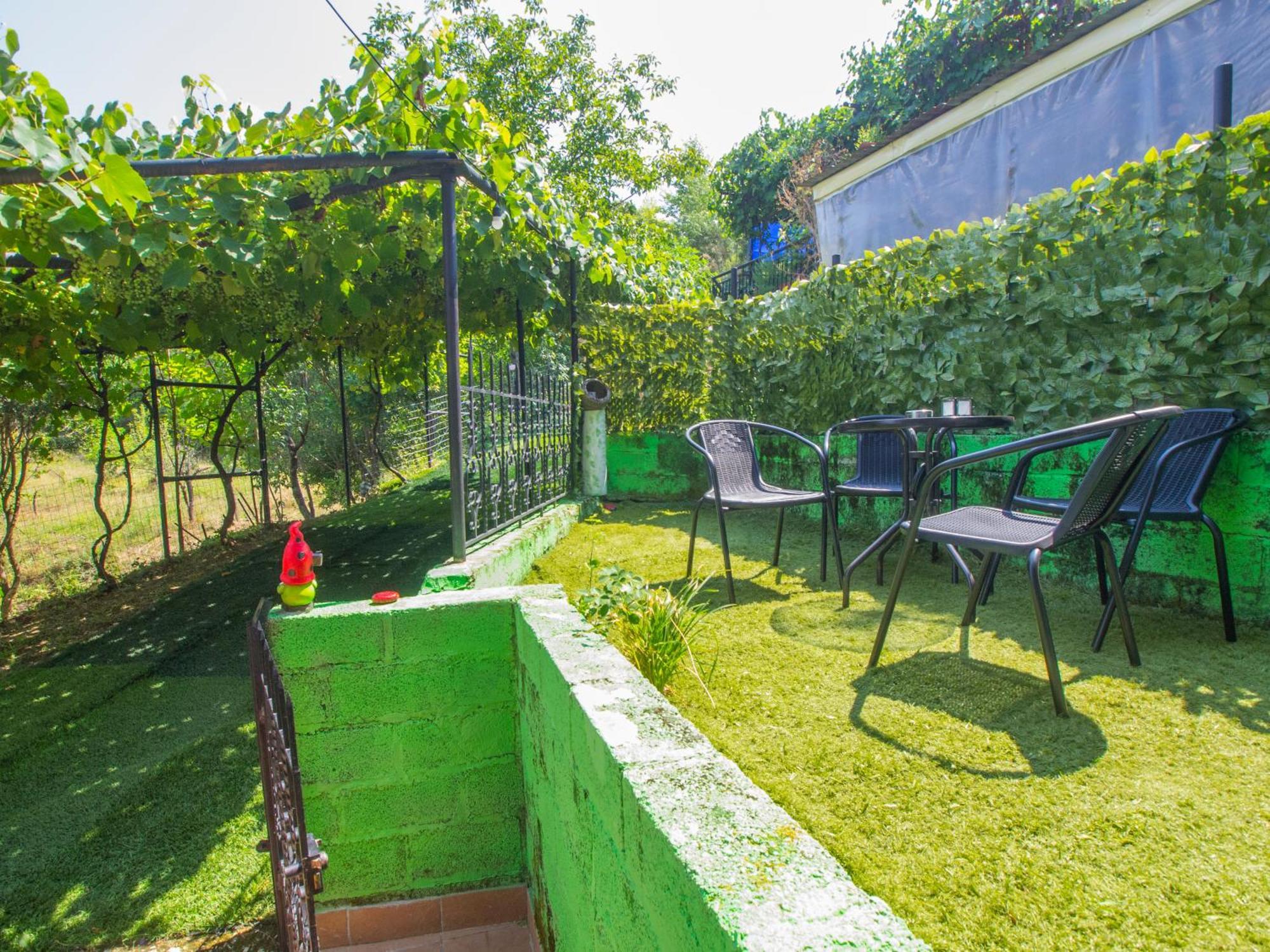 Frasta'S Rose Daire Plaka  Dış mekan fotoğraf